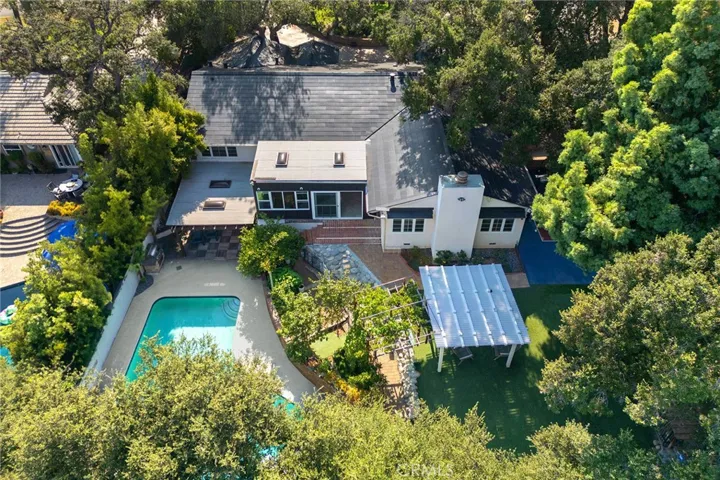 1900 Highland Oaks Drive, Arcadia, California 91006