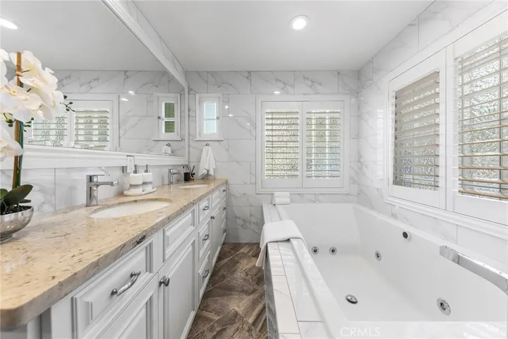 1900 Highland Oaks Drive, Arcadia, California 91006
