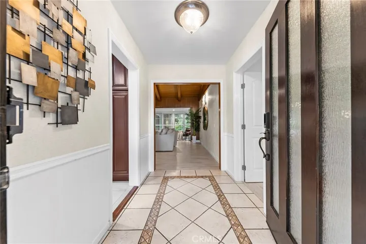 1900 Highland Oaks Drive, Arcadia, California 91006