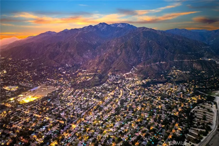 1900 Highland Oaks Drive, Arcadia, California 91006