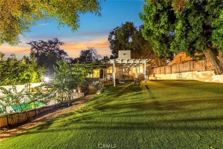 1900 Highland Oaks Drive, Arcadia, California 91006