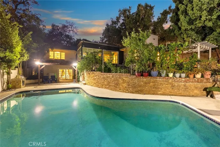 1900 Highland Oaks Drive, Arcadia, California 91006
