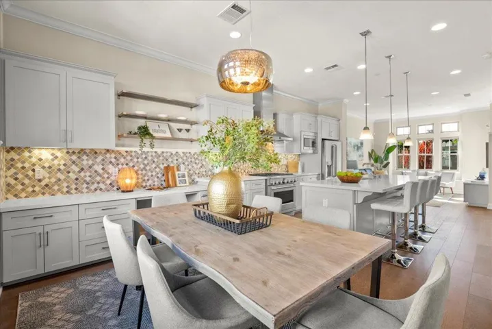 108 Evandale Avenue, Mountain View, California 94043