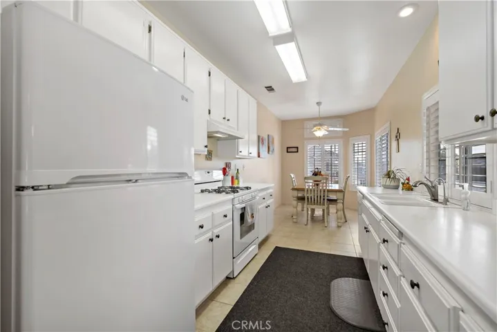 27323 Family Circle, Menifee, California 92586