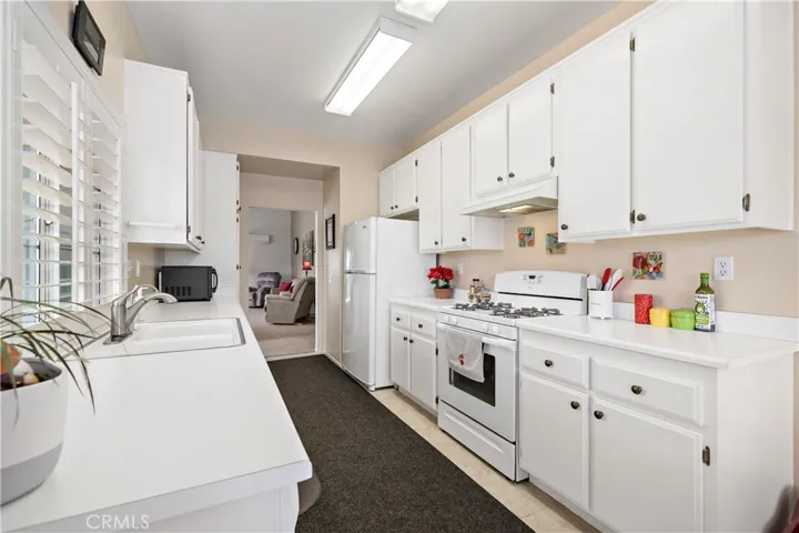 27323 Family Circle, Menifee, California 92586