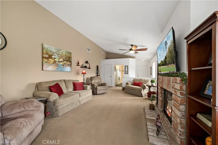 27323 Family Circle, Menifee, California 92586
