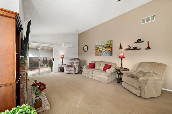 27323 Family Circle, Menifee, California 92586