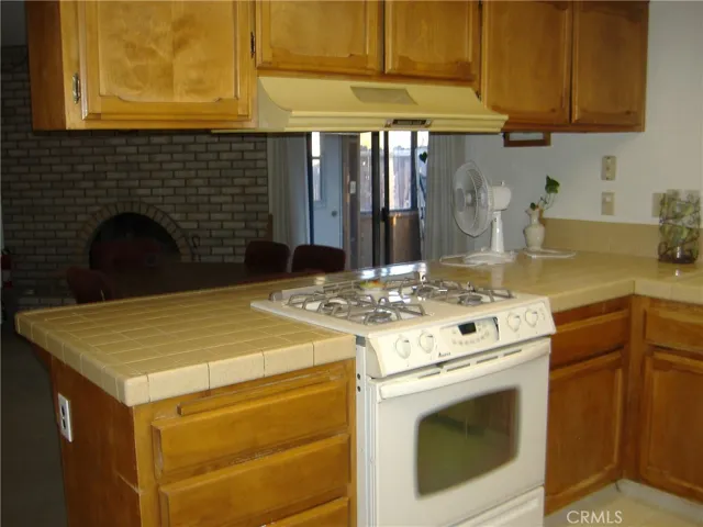 32833 Azurite Road, Lucerne Valley, California 92356