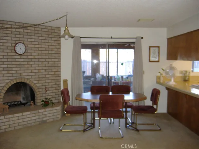Entry looking to Dining