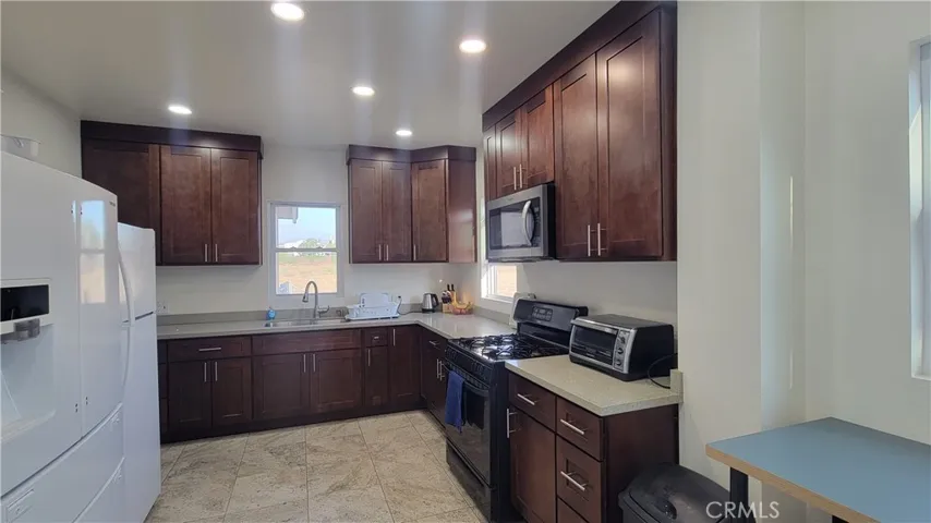 503 W Colton Avenue, Redlands, California 92374