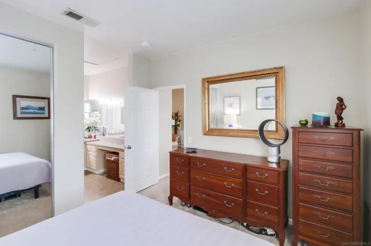 11454 Via Rancho San Diego 202, El Cajon, California 92019