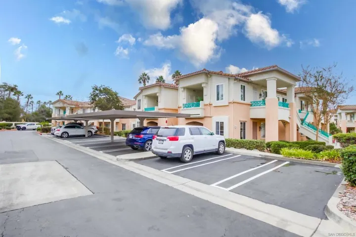 11454 Via Rancho San Diego 202, El Cajon, California 92019