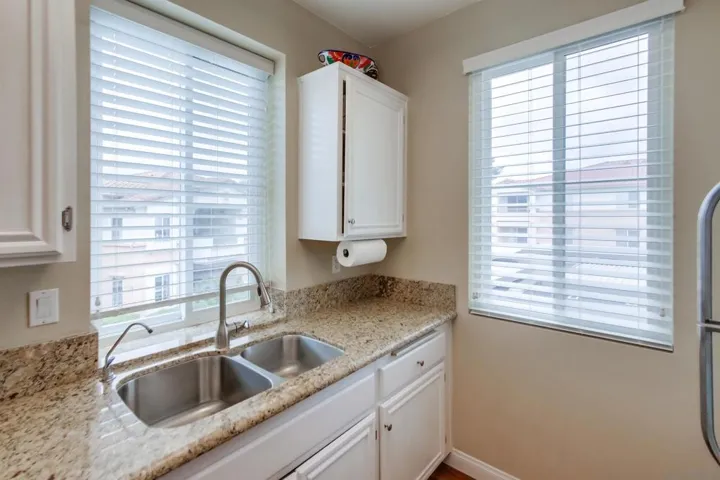 11454 Via Rancho San Diego 202, El Cajon, California 92019