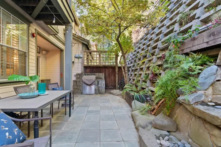 113 Woodhill Drive, Scotts Valley, California 95066