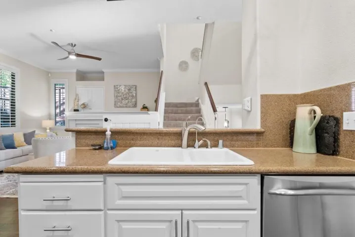 113 Woodhill Drive, Scotts Valley, California 95066