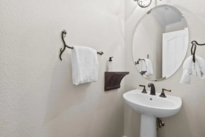 113 Woodhill Drive, Scotts Valley, California 95066
