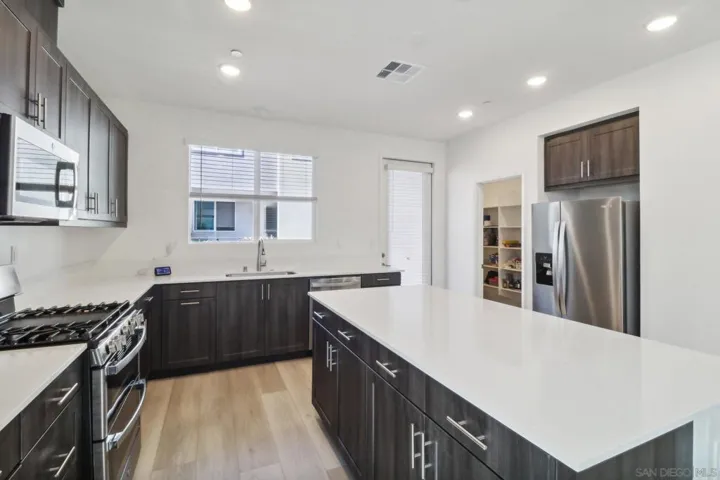 5481 Seacliff Pl 94, San Diego, California 92154