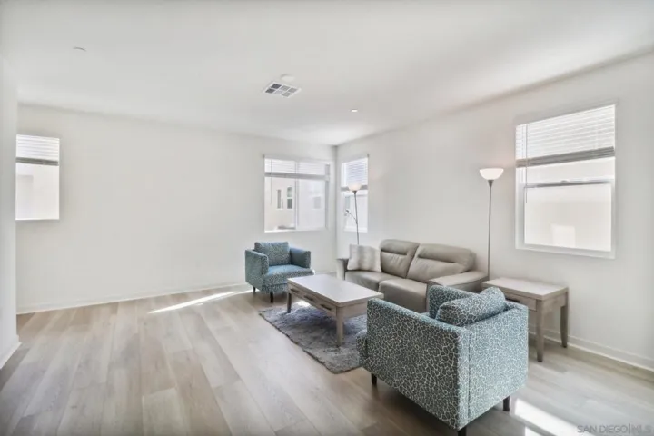 5481 Seacliff Pl 94, San Diego, California 92154