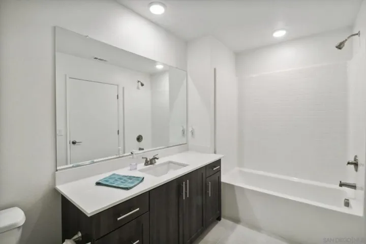 5481 Seacliff Pl 94, San Diego, California 92154