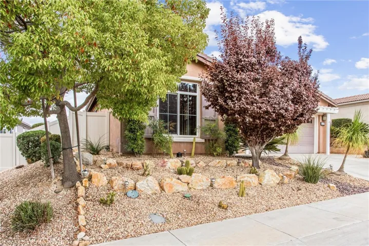 328 Calvert Park, Beaumont, California 92223