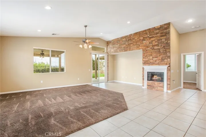 328 Calvert Park, Beaumont, California 92223