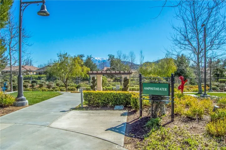328 Calvert Park, Beaumont, California 92223