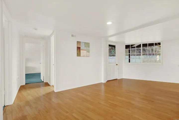 4242 Avenida Gregory, Spring Valley, California 91977