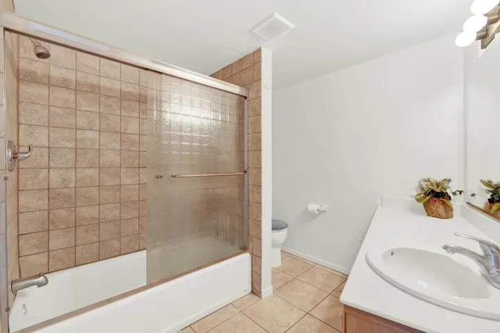 4242 Avenida Gregory, Spring Valley, California 91977