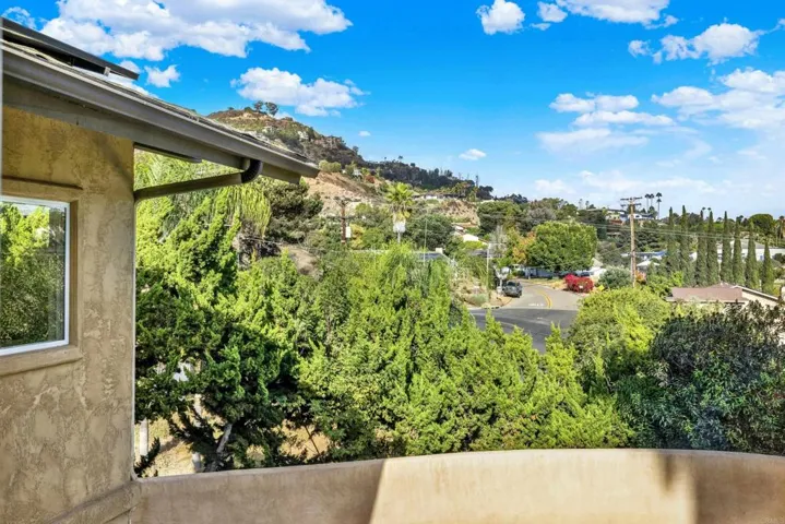 4242 Avenida Gregory, Spring Valley, California 91977