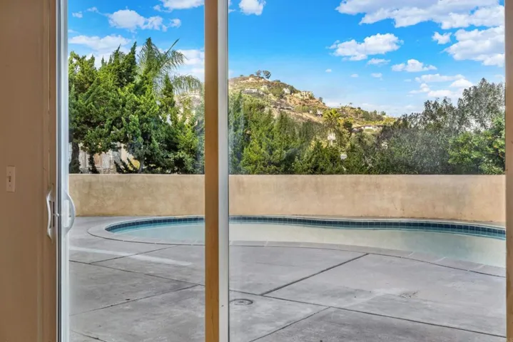 4242 Avenida Gregory, Spring Valley, California 91977
