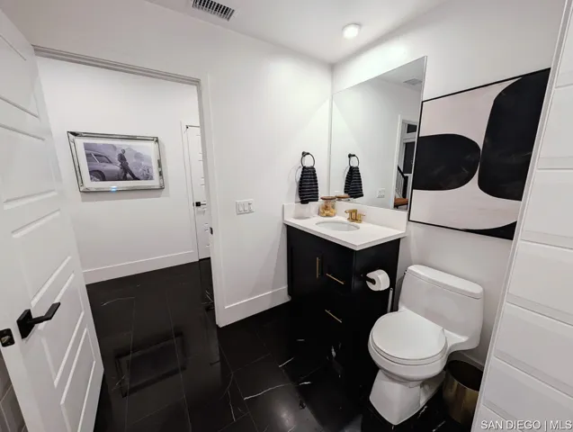 First floor bathroom 2