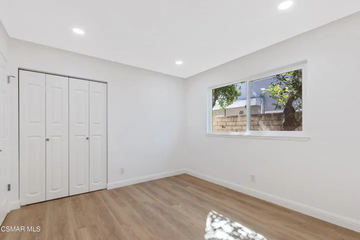 1182 Gracia St Camarillo CA-print-020-02