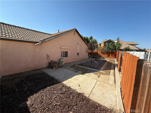 1368 Windsor Place, San Jacinto, California 92583