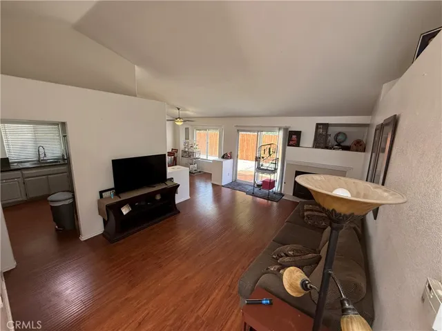 1368 Windsor Place, San Jacinto, California 92583
