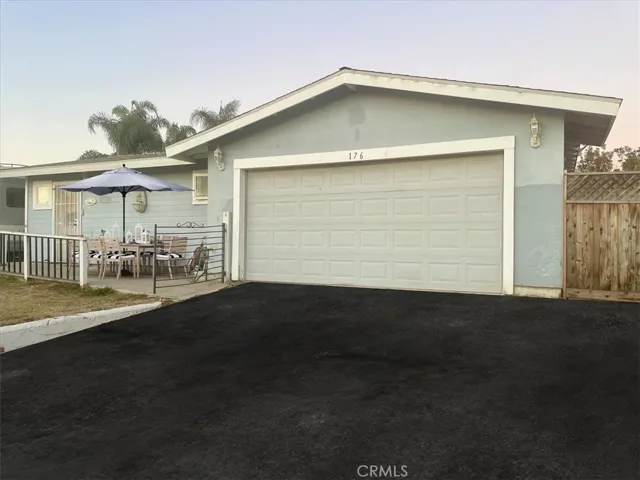 Virtually Staged Driveway