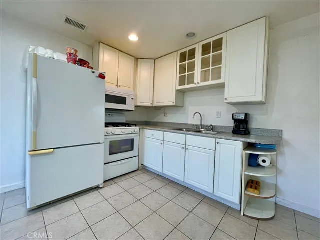 176 Fireside Street, Oceanside, California 92058