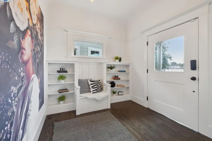 1066 28th Street, Oakland, California 94608