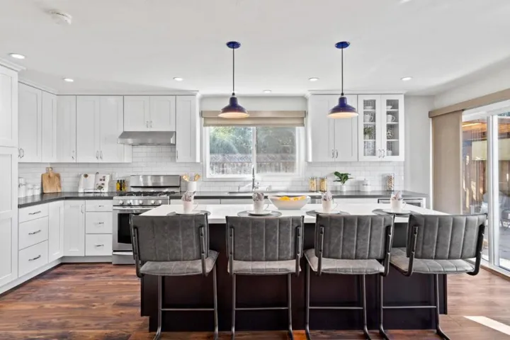 740 Glenburry Way, San Jose, California 95123