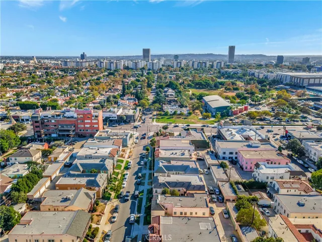 337 N Gardner Street, Los Angeles, California 90036