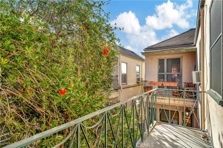 337 N Gardner Street, Los Angeles, California 90036