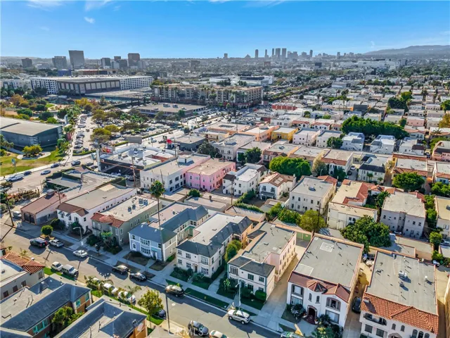 337 N Gardner Street, Los Angeles, California 90036