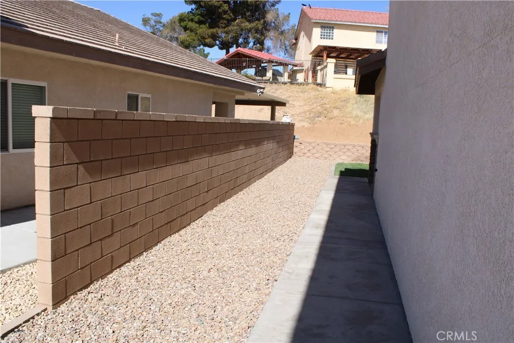 27404 Outrigger Lane, Helendale, California 92342 home-pic-63