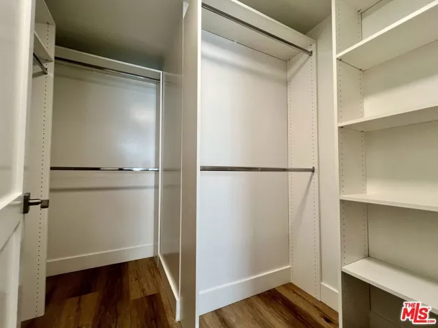5801 Camerford Avenue 210, Los Angeles, California 90038