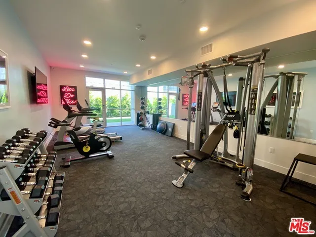 8017 W Norton Avenue 401, West Hollywood, California 90046