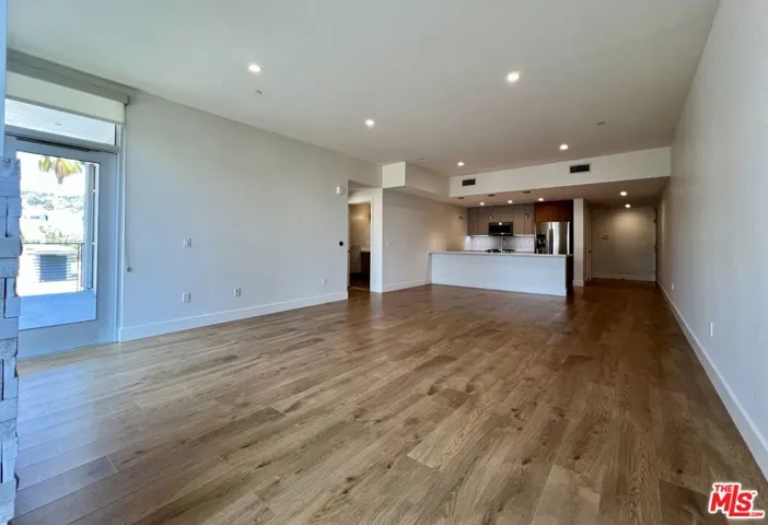 8017 W Norton Avenue 401, West Hollywood, California 90046