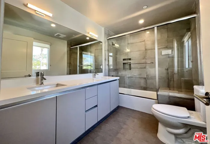 8017 W Norton Avenue 401, West Hollywood, California 90046