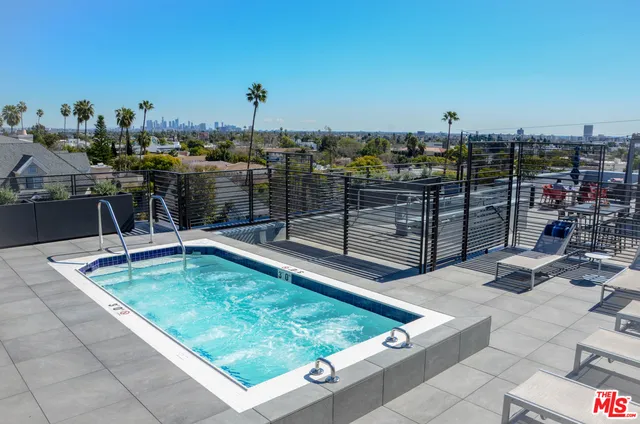 8017 W Norton Avenue 401, West Hollywood, California 90046