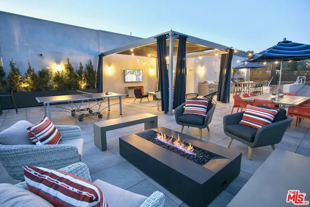 8017 W Norton Avenue 401, West Hollywood, California 90046
