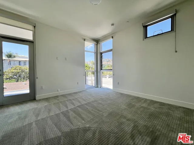 8017 W Norton Avenue 401, West Hollywood, California 90046