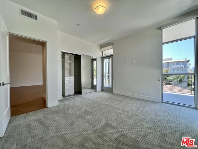 8017 W Norton Avenue 401, West Hollywood, California 90046